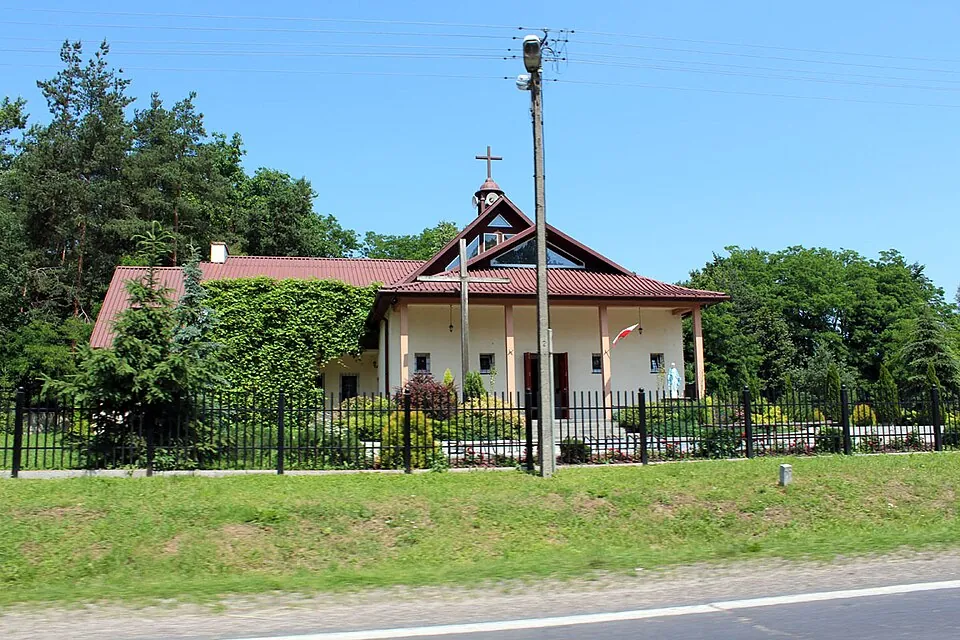Kościół - Parafia św. Izydora i Niepokalanego Serca NMP