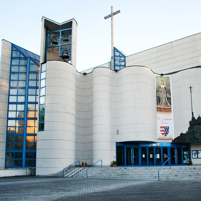 Parafia św. Jadwigi Królowej - zdjęcie 2