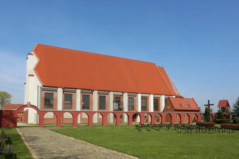 Parafia św. Jadwigi Królowej - zdjęcie 2