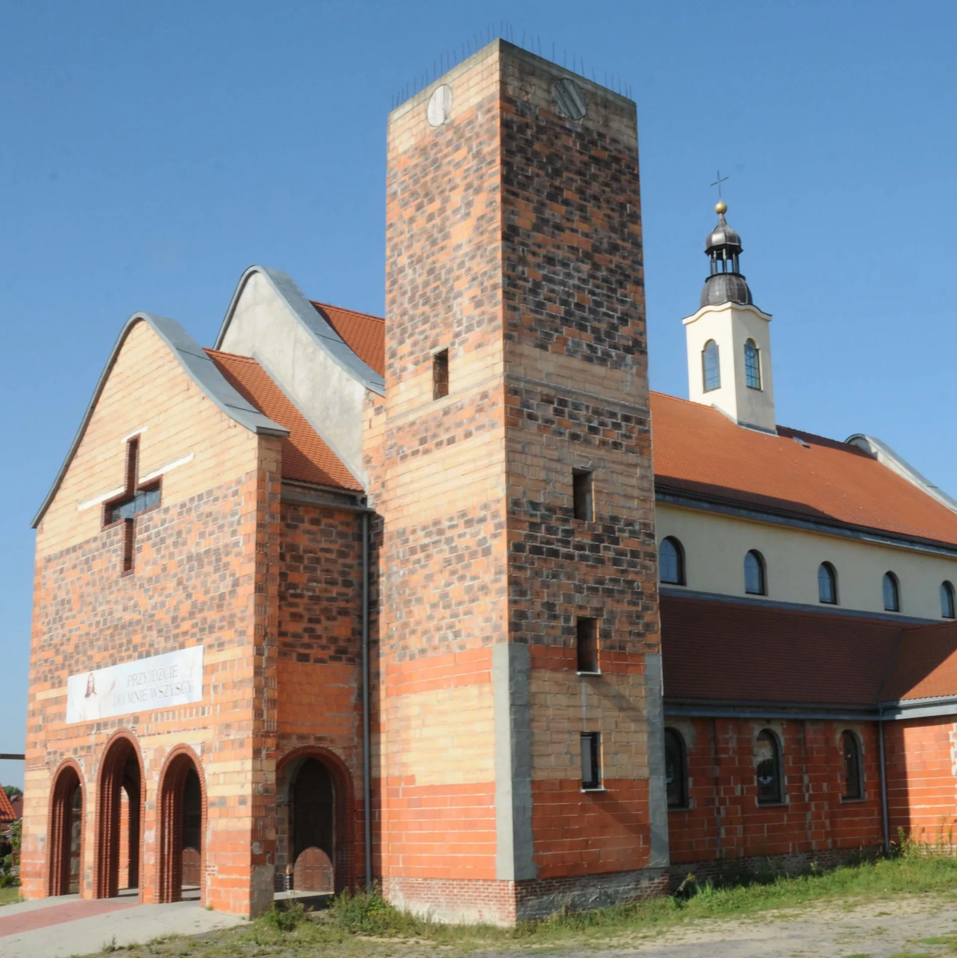 Parafia św. Jadwigi Śląskiej - zdjęcie 2