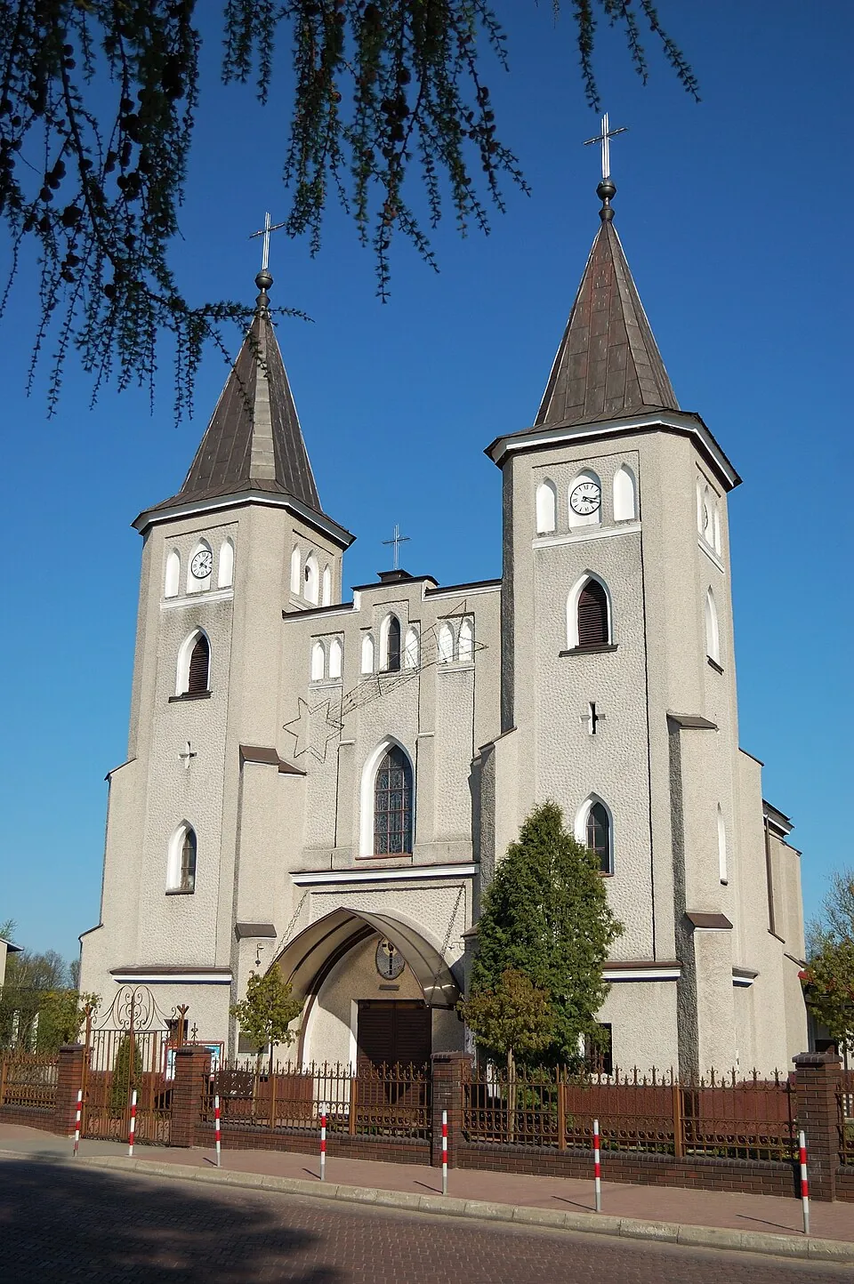 Kościół - Parafia św. Jana Chrzciciela
