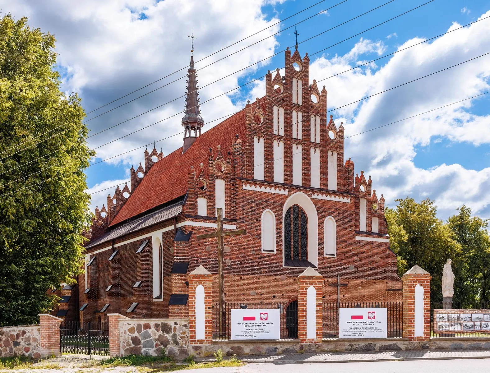 Parafia św. Jana Chrzciciela - zdjęcie 2