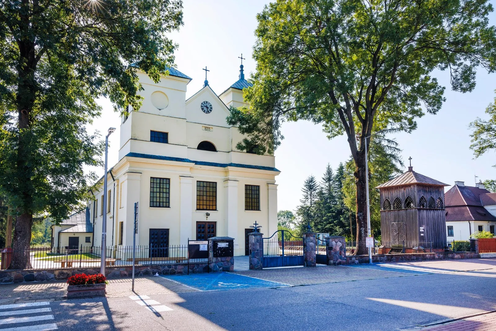 Parafia św. Jana Chrzciciela - zdjęcie 2