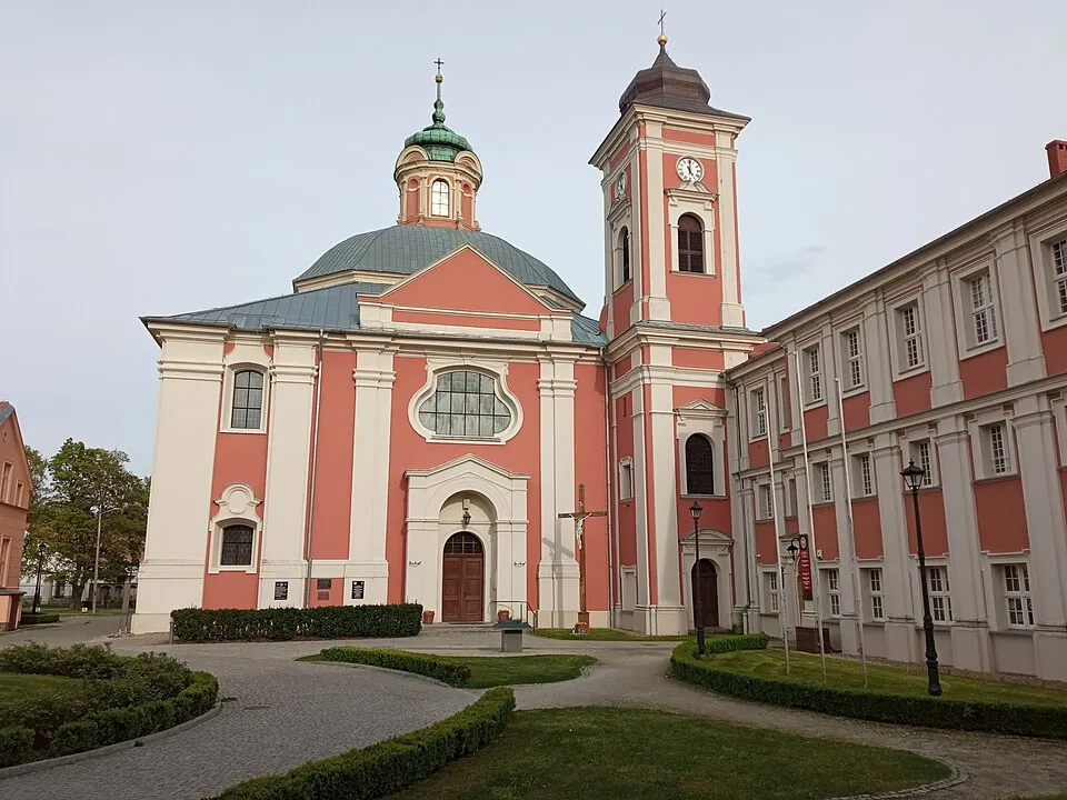 Kościół - Parafia św. Jana Chrzciciela