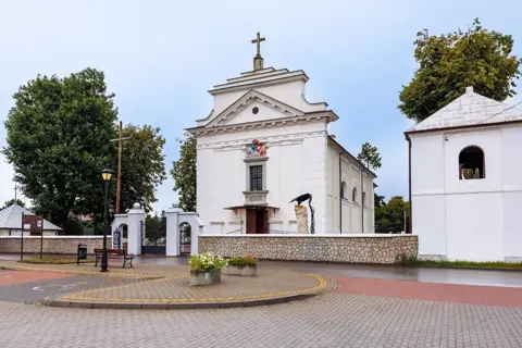 Kościół: Parafia św. Jana Kantego, Krasnosielc