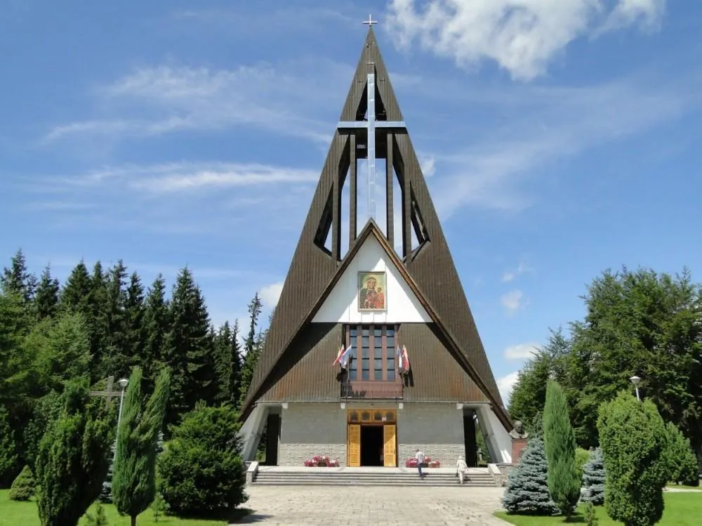 Parafia MB Częstochowskiej - zdjęcie 2