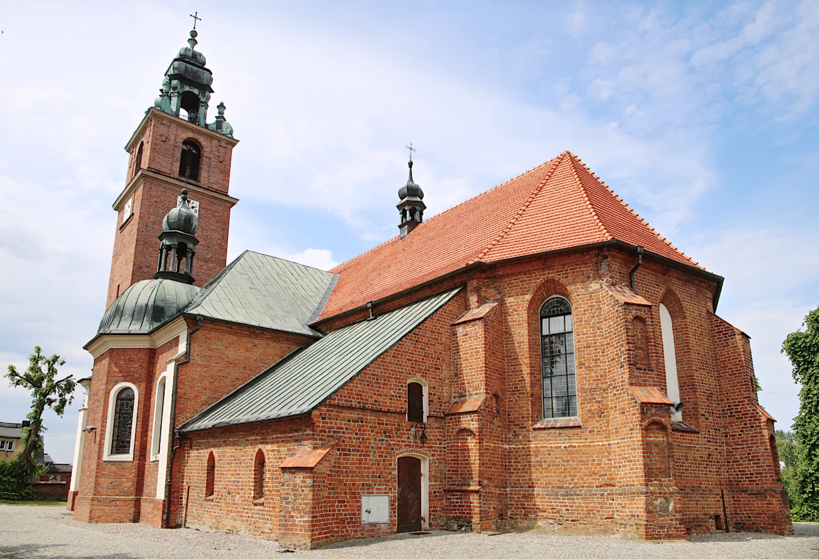 Parafia św. Jerzego i św. Jadwigi - zdjęcie 2