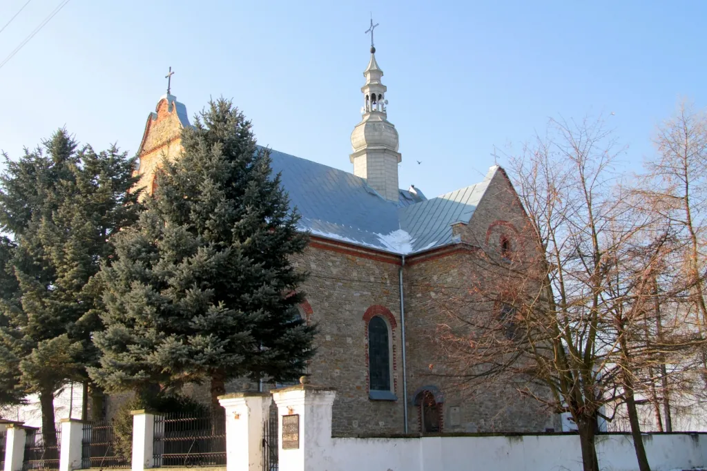 Parafia św. Józefa Oblubieńca NMP - zdjęcie 2