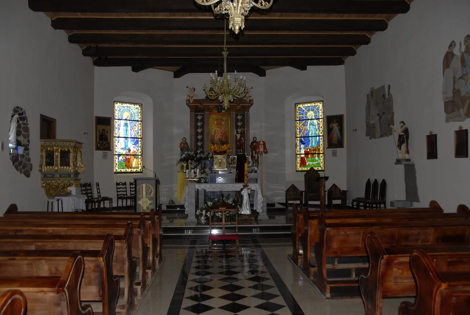 Parafia MB Częstochowskiej - zdjęcie 6
