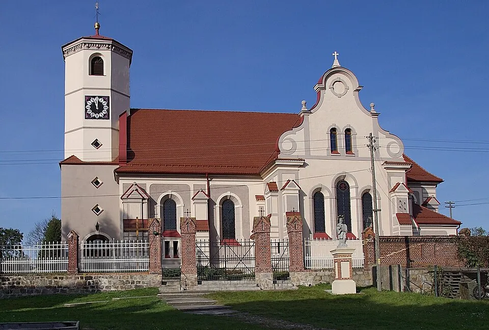 Kościół - Parafia św. Klemensa Rzymskiego
