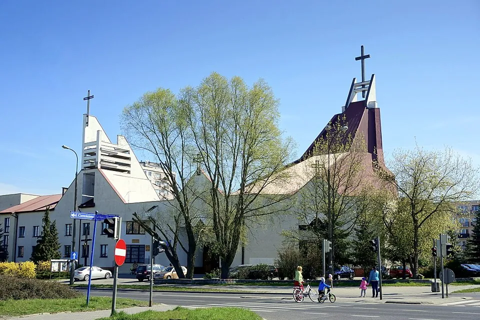 Kościół - Parafia św. Maksymiliana M. Kolbe