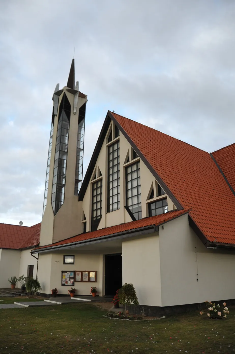 Parafia św. Maksymiliana Marii Kolbego - zdjęcie 3