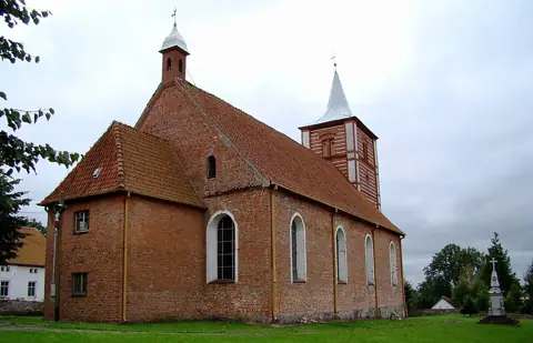 Kościół: Parafia św. Marii Magdaleny, Bieniewo