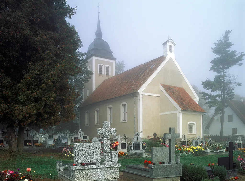Parafia św. Marii Magdaleny - zdjęcie 2