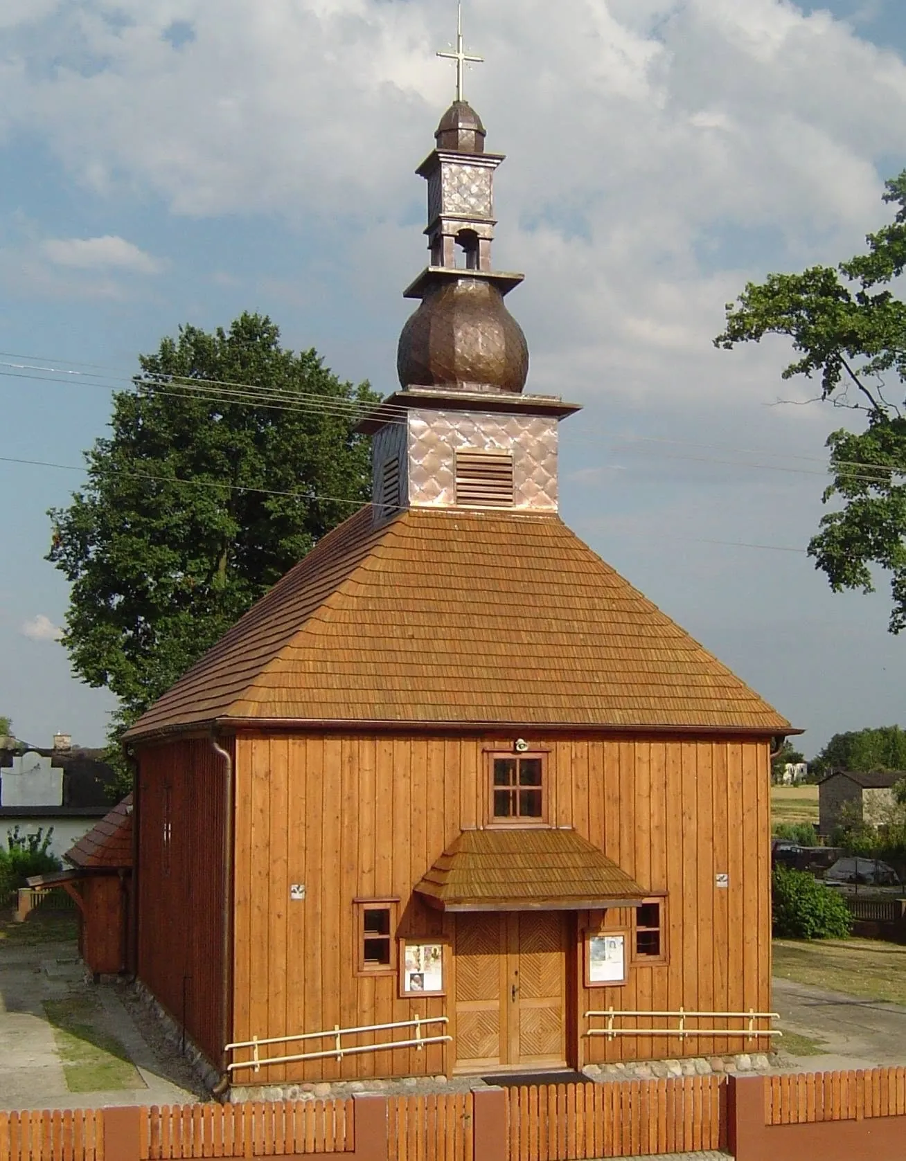Parafia św. Mateusza Ap. - zdjęcie 2