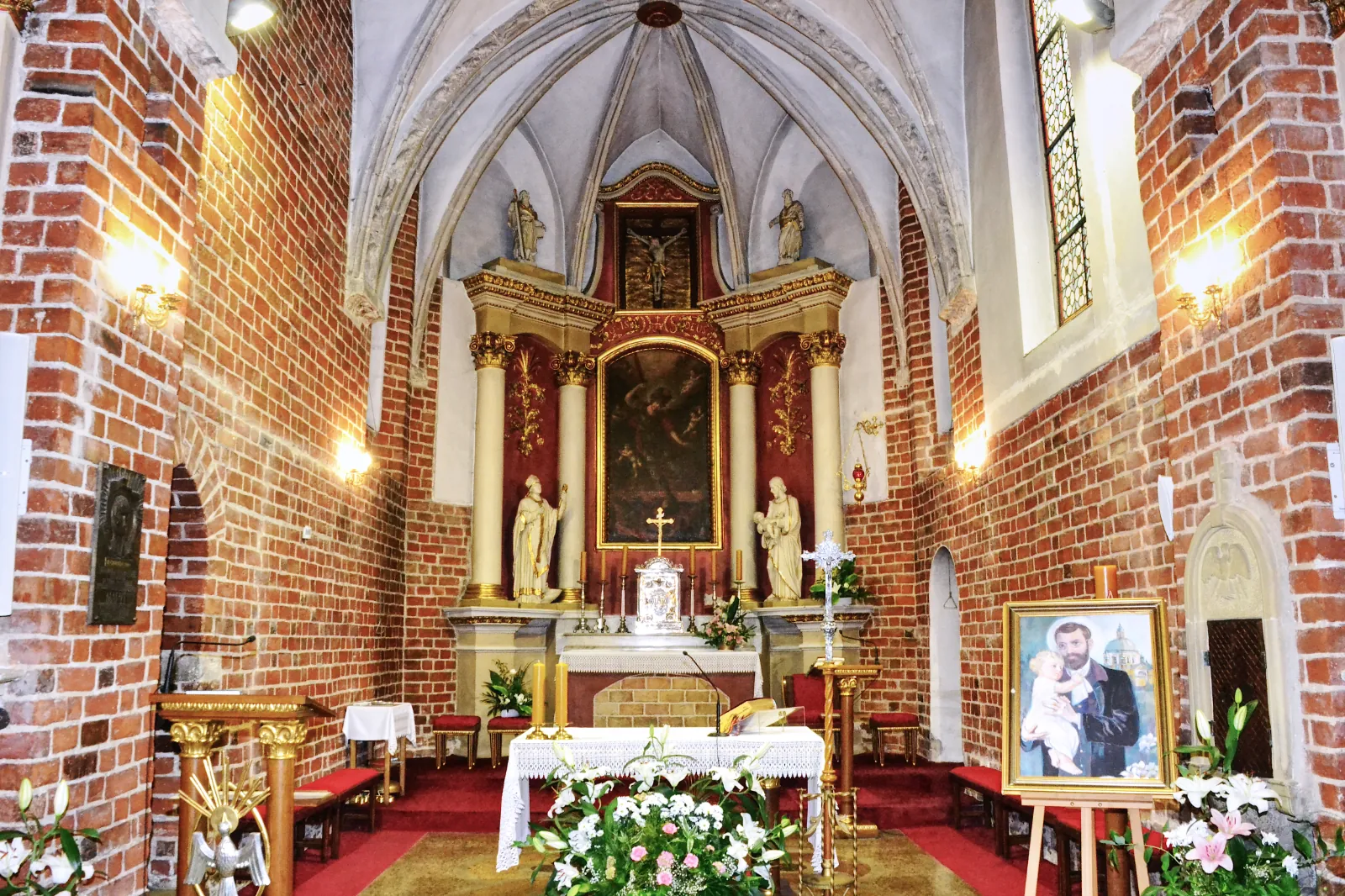 Parafia św. Michała Archanioła - zdjęcie 2