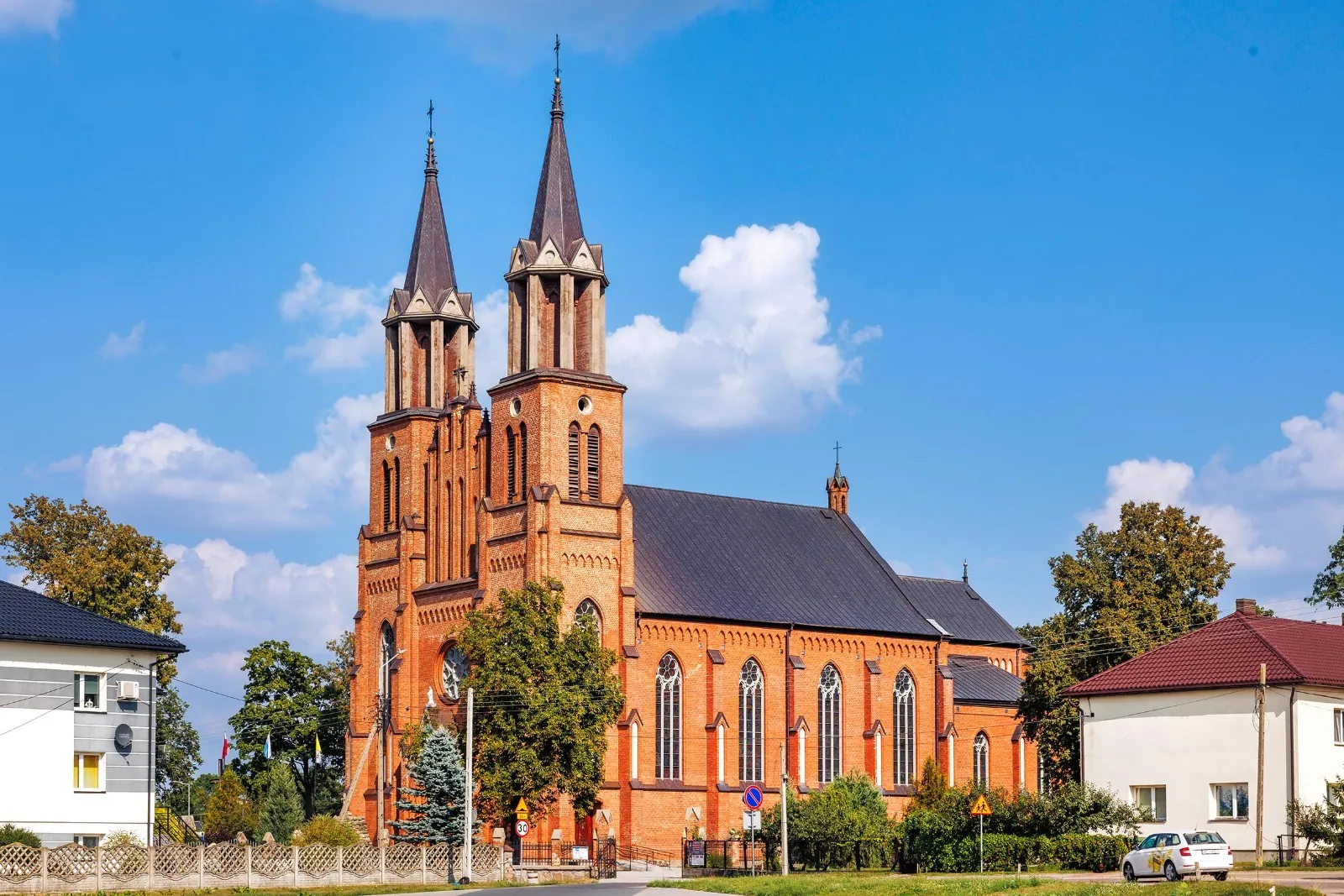 Parafia św. Michała Archanioła - zdjęcie 2