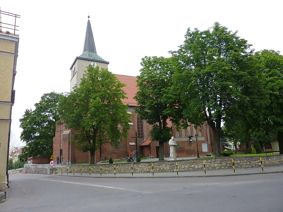 Kościół: Parafia św. Michała Archanioła, Skarszewy