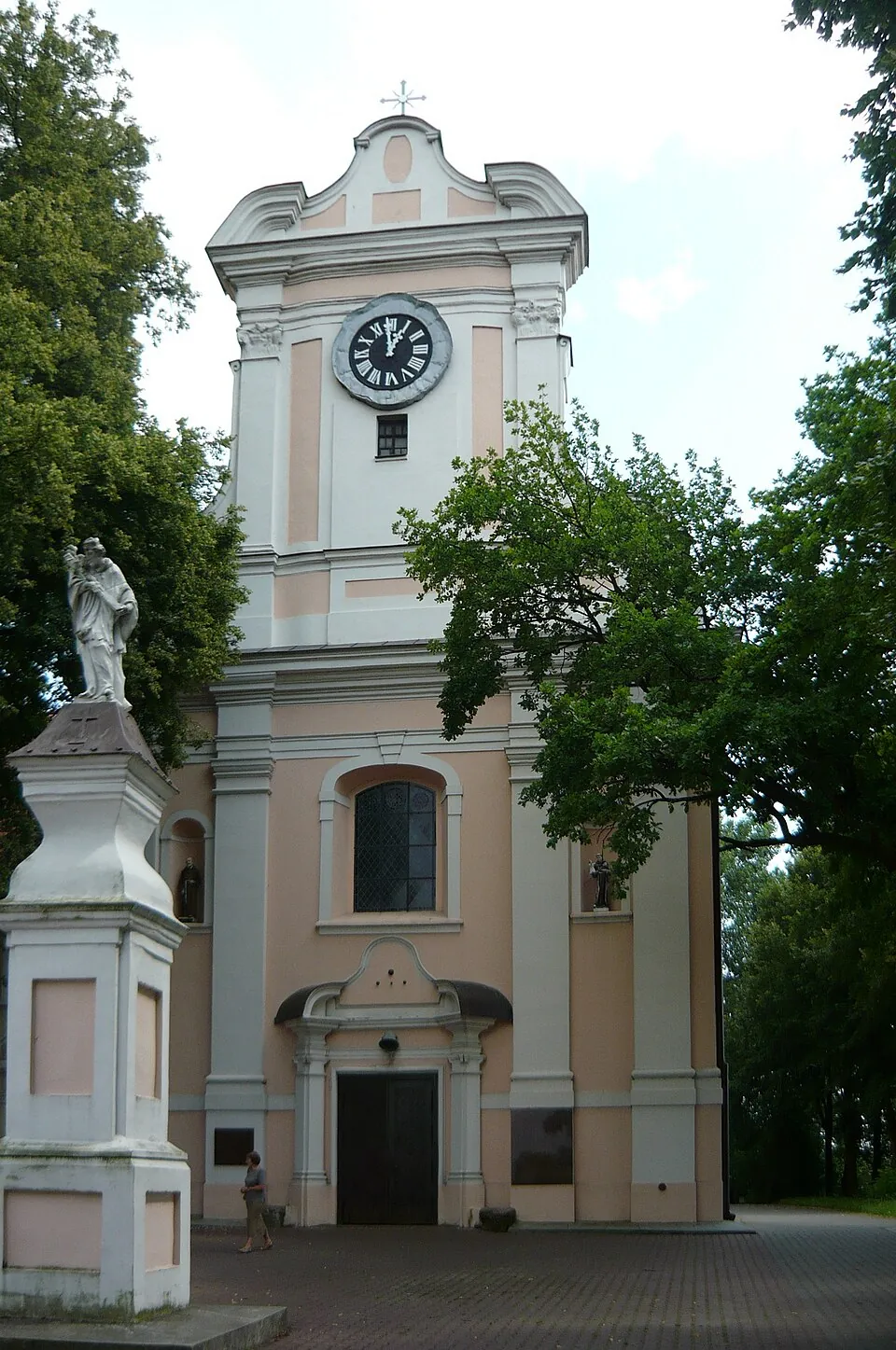 Kościół - Parafia św. Mikołaja