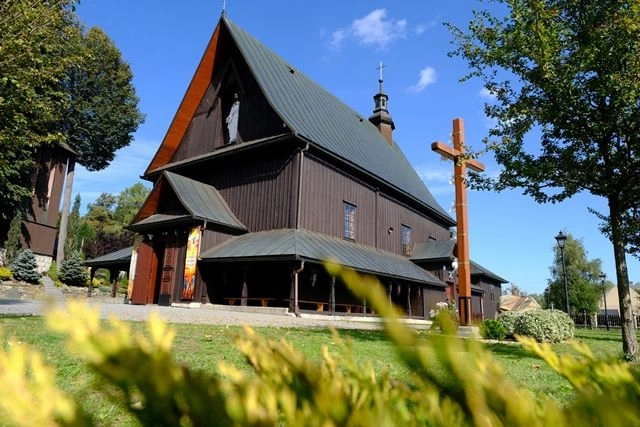 Parafia św. Mikołaja Bp. - zdjęcie 2