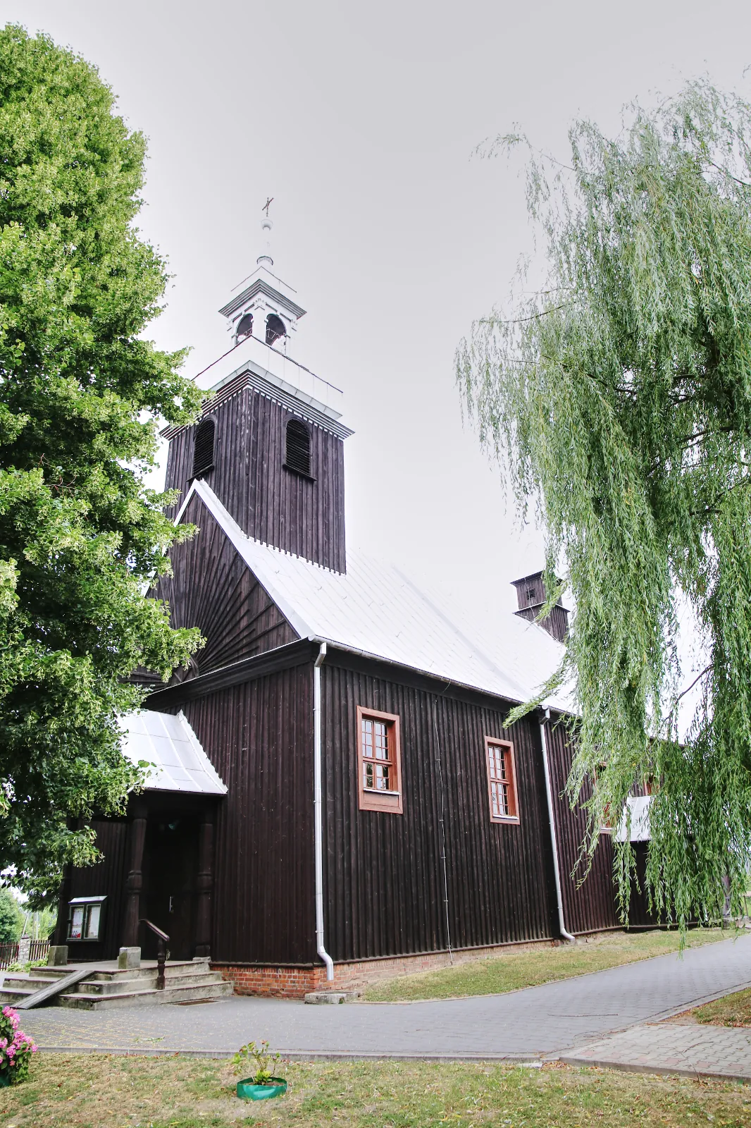 Parafia św. Mikołaja i św. Jadwigi - zdjęcie 2