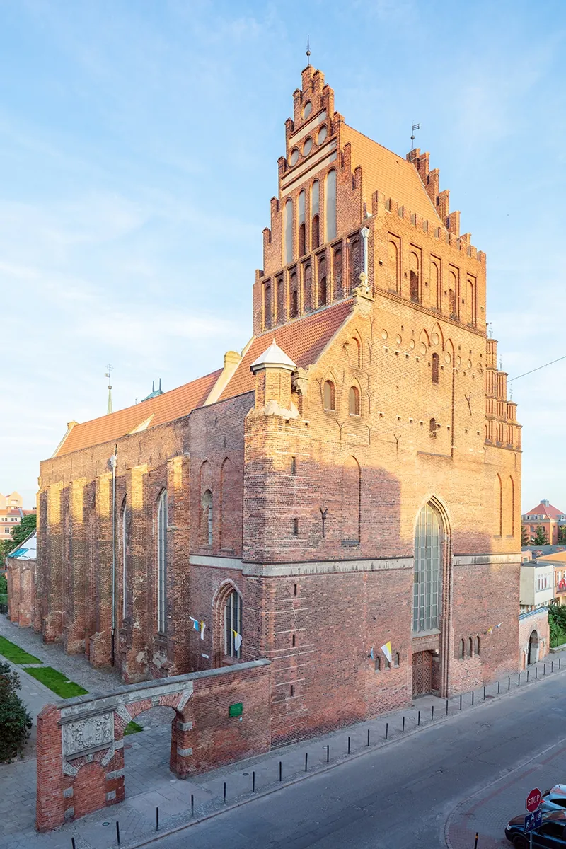 Parafia św. Piotra i Pawła - zdjęcie 6