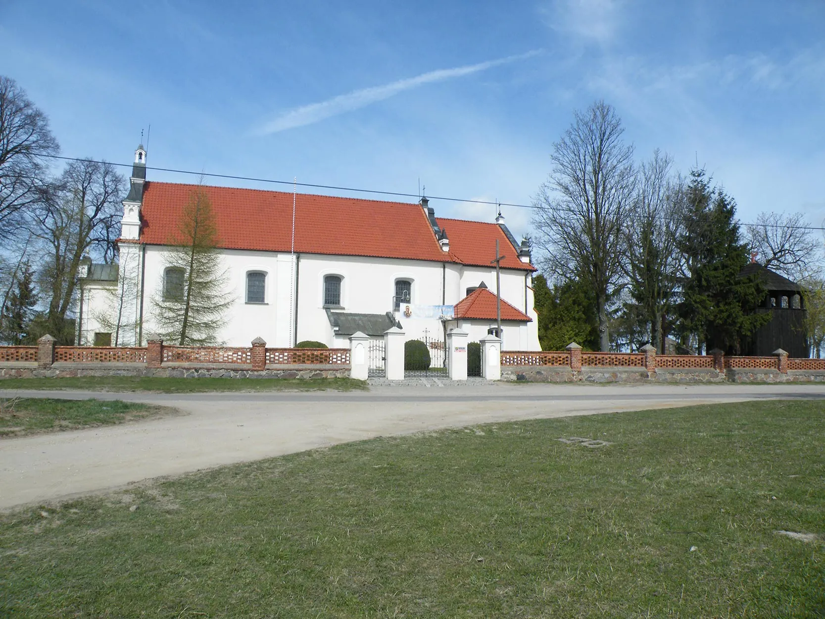 Parafia św. Piotra i Pawła - zdjęcie 2