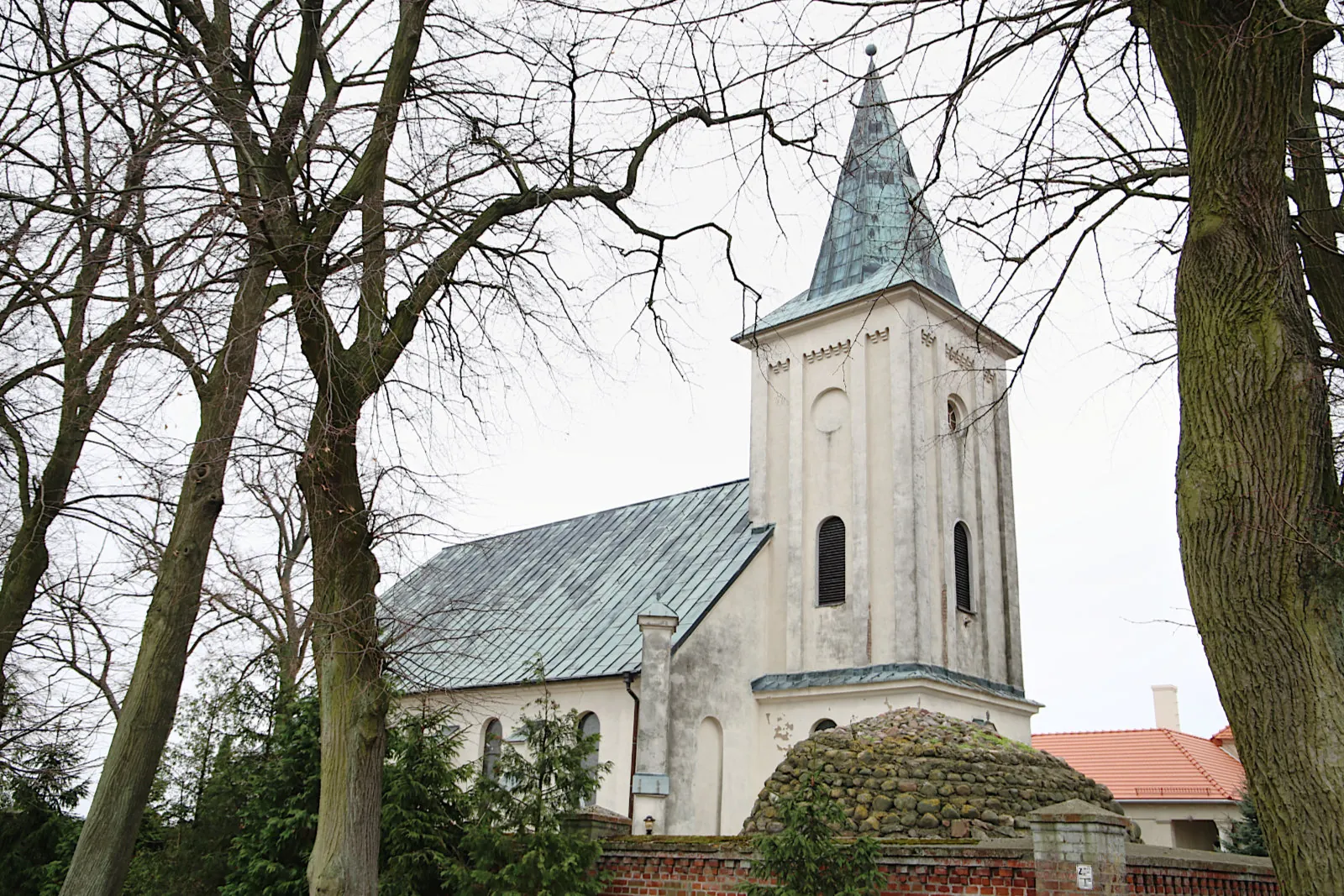 Parafia św. Stanisława BM - zdjęcie 2