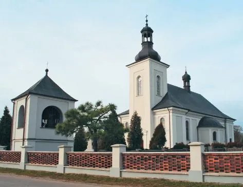 Parafia św. Stanisława BM - zdjęcie 2