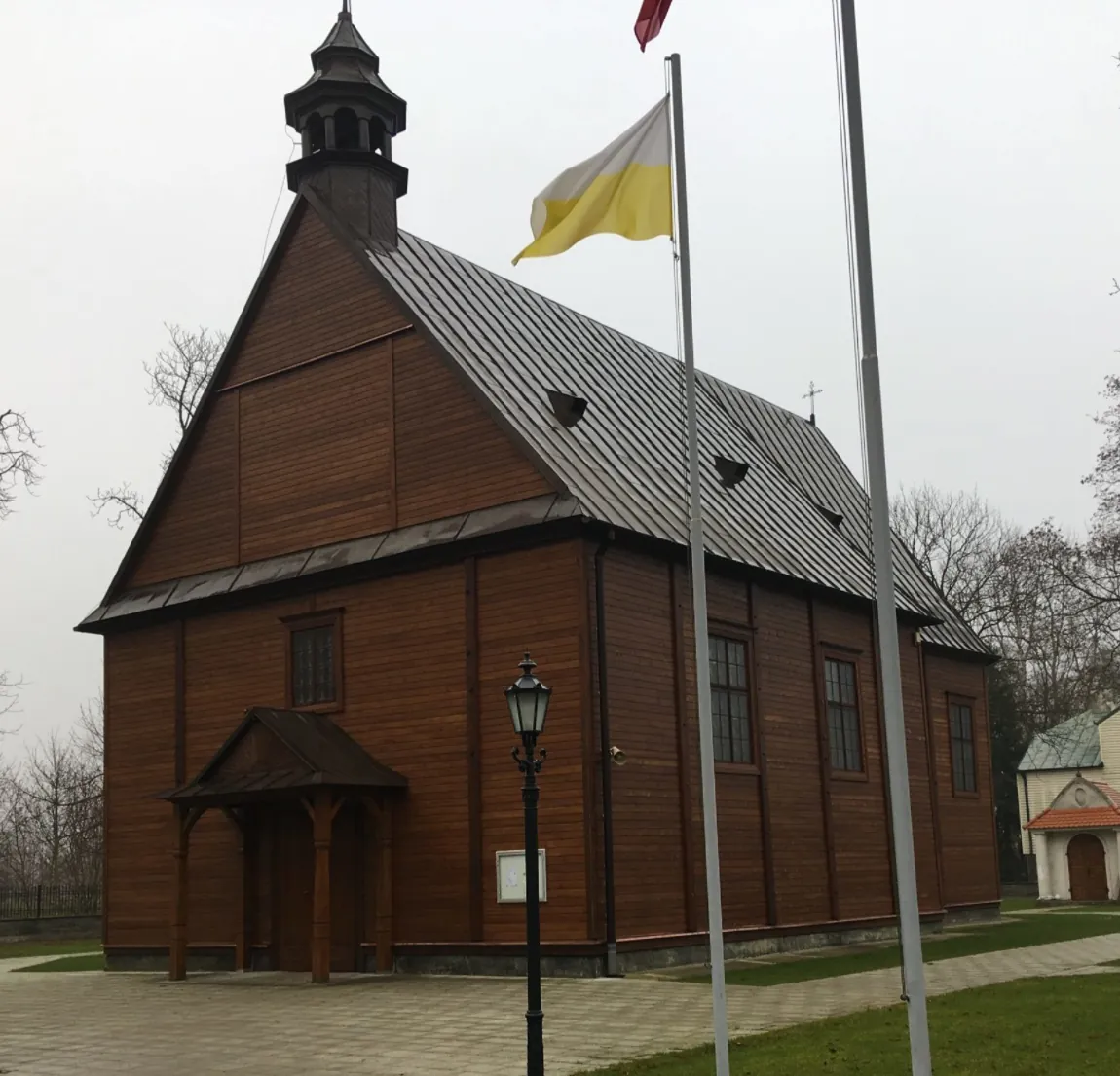 Parafia św. Stanisława BM - zdjęcie 2