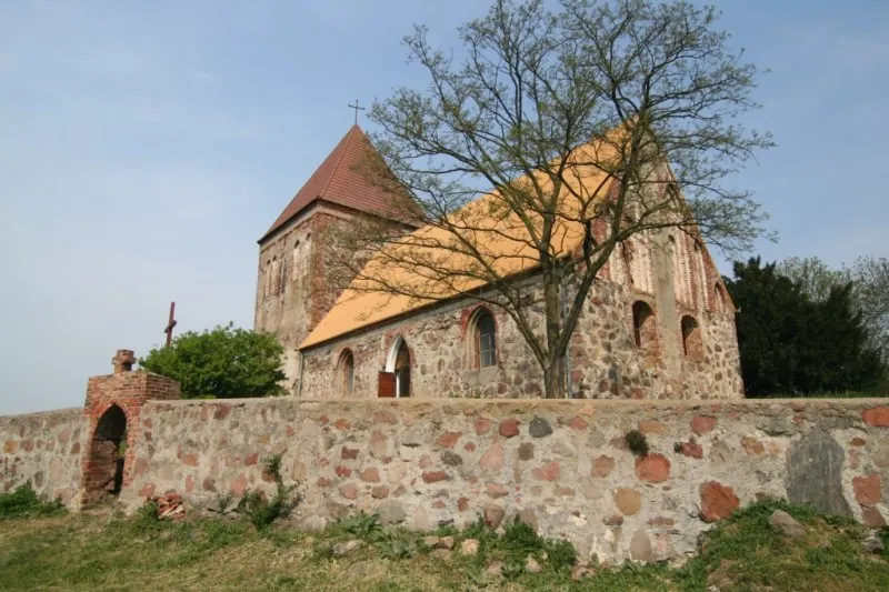 Parafia MB Królowej Polski - zdjęcie 4
