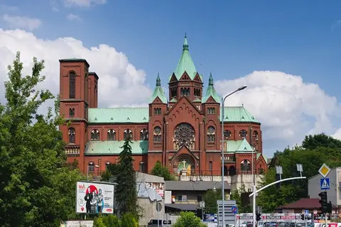 Kościół: Parafia św. Stanisława BM, Czeladź
