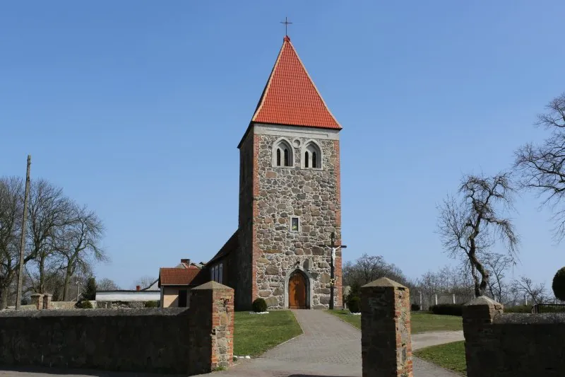 Parafia św. Stanisława BM - zdjęcie 2