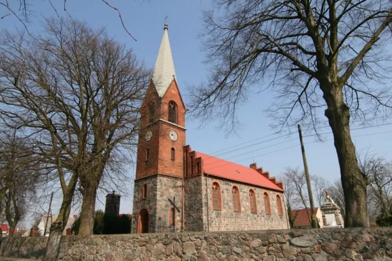 Parafia św. Stanisława BM - zdjęcie 2