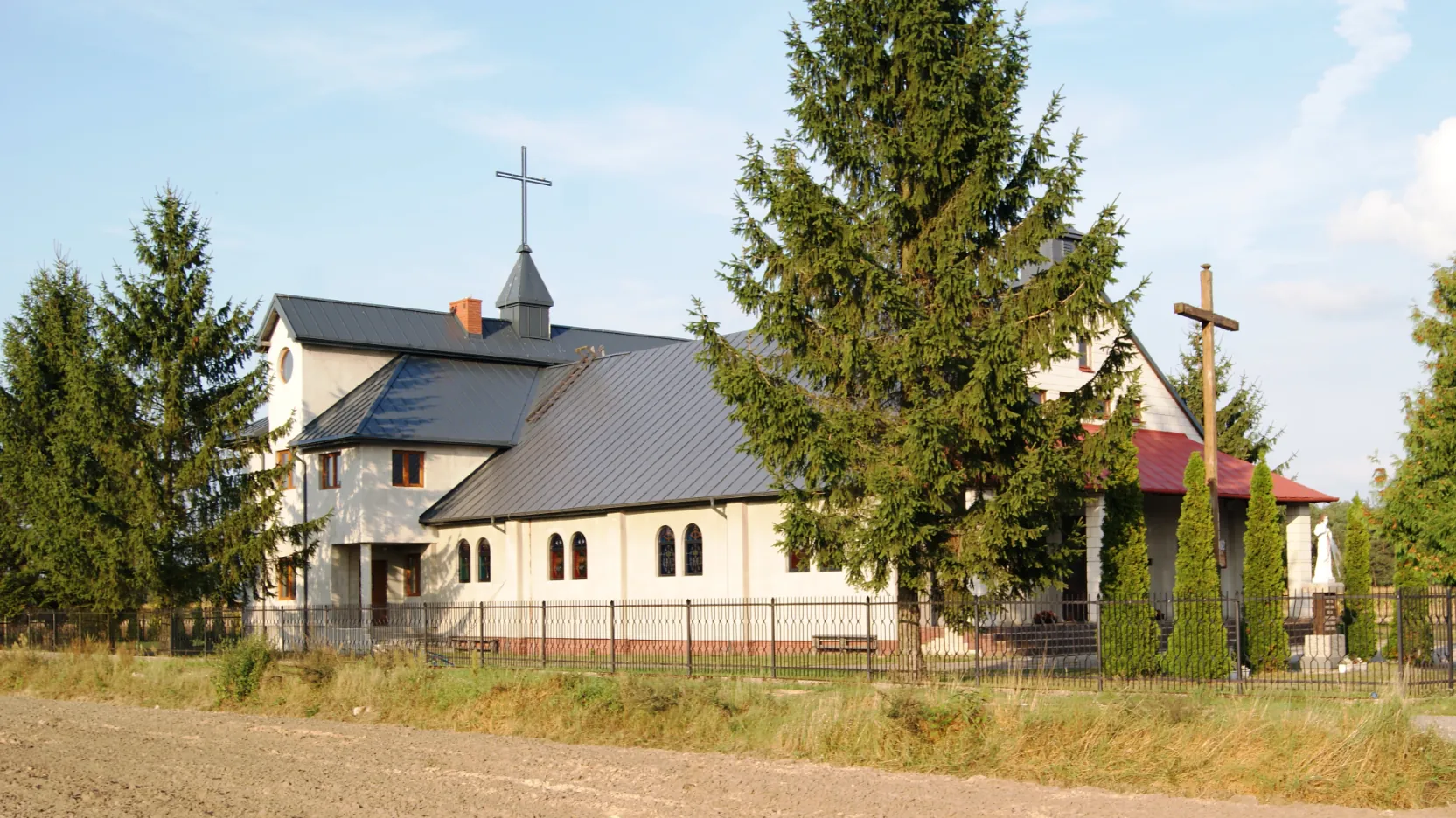Parafia bł. Ks. Jerzego Popiełuszki - zdjęcie 2