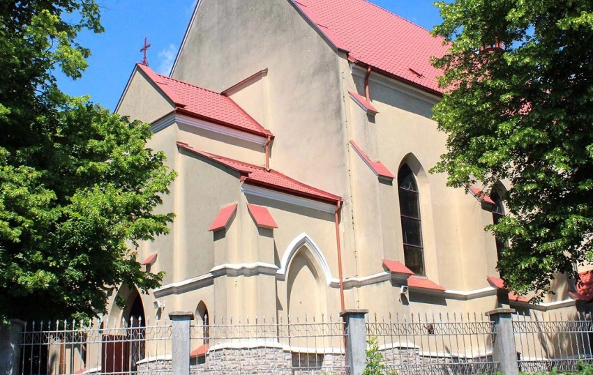 Parafia św. Stanisława BM - zdjęcie 2