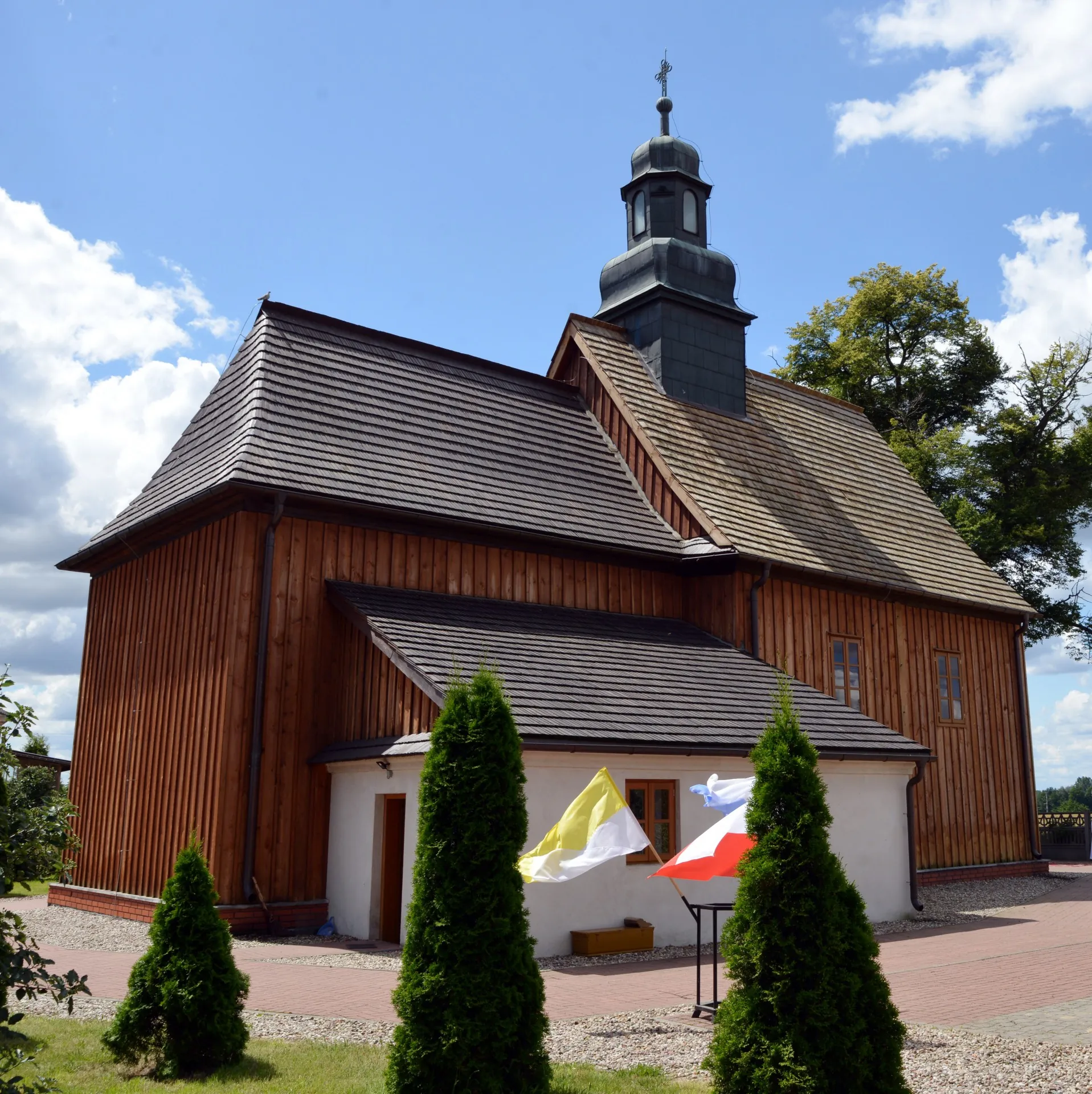 Parafia św. Stanisława BM - zdjęcie 2