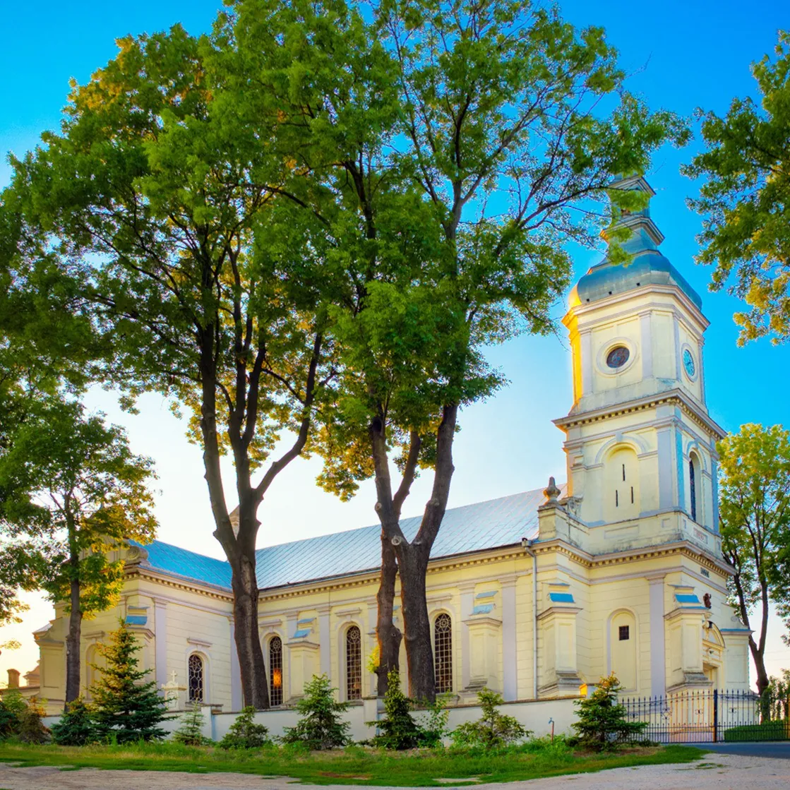 Parafia św. Stanisława BM - zdjęcie 2