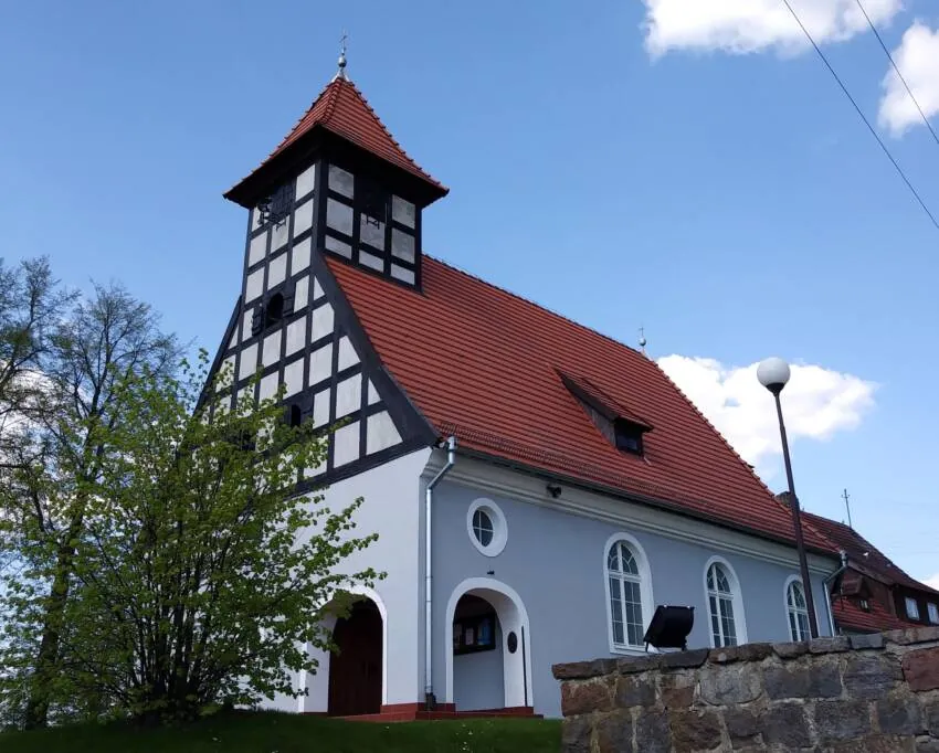 Parafia św. Stanisława Bp i Męczennika - zdjęcie 2