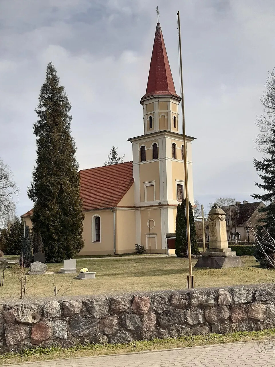 Kościół - Parafia św. Stanisława Kostki