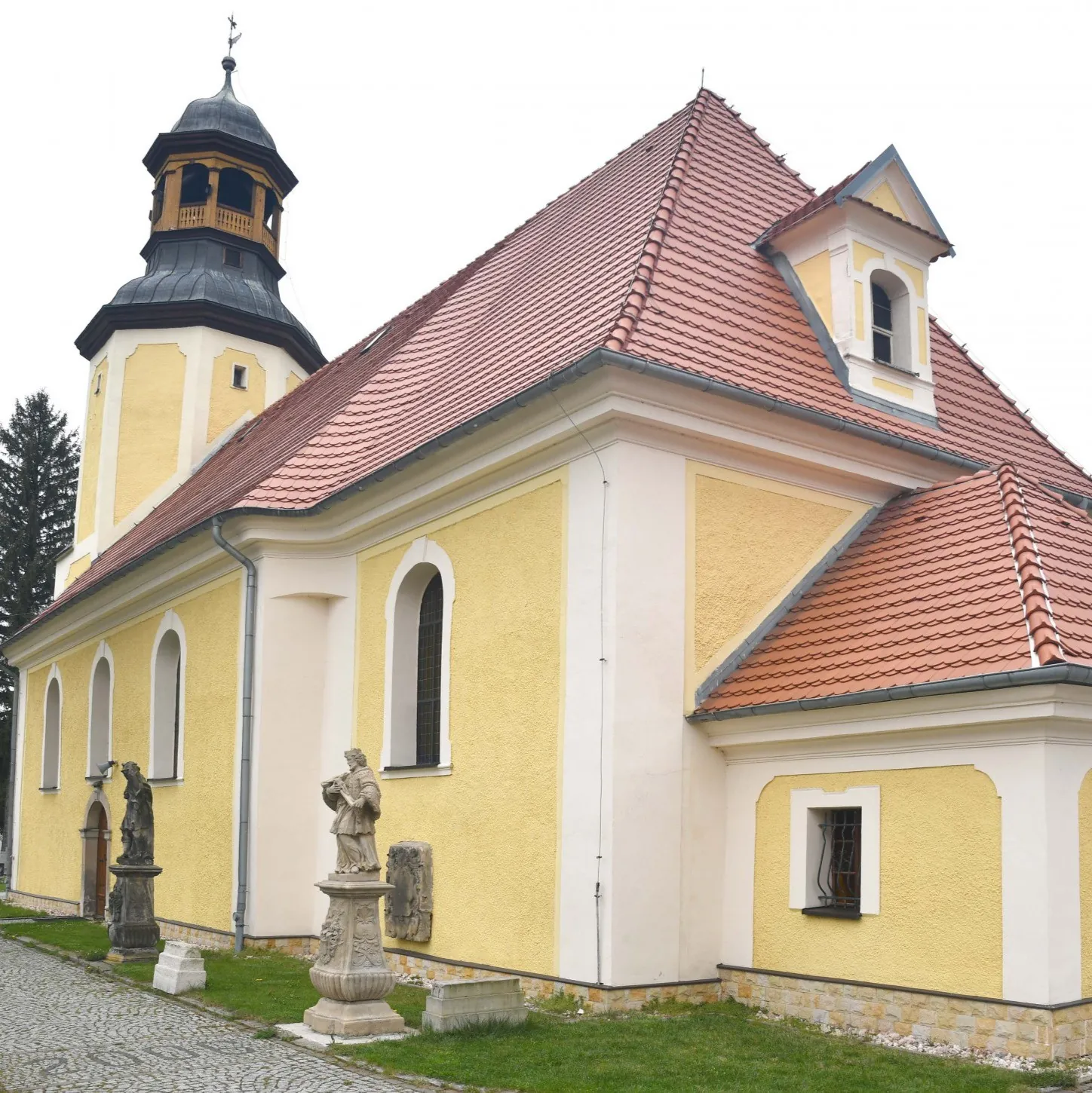 Parafia św. Trójcy - zdjęcie 3