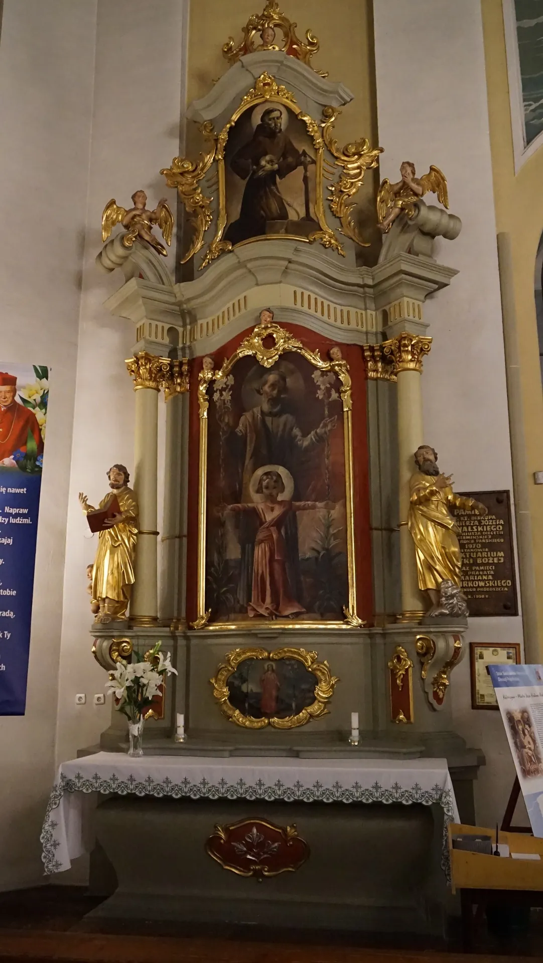 Parafia św. Trójcy - zdjęcie 6