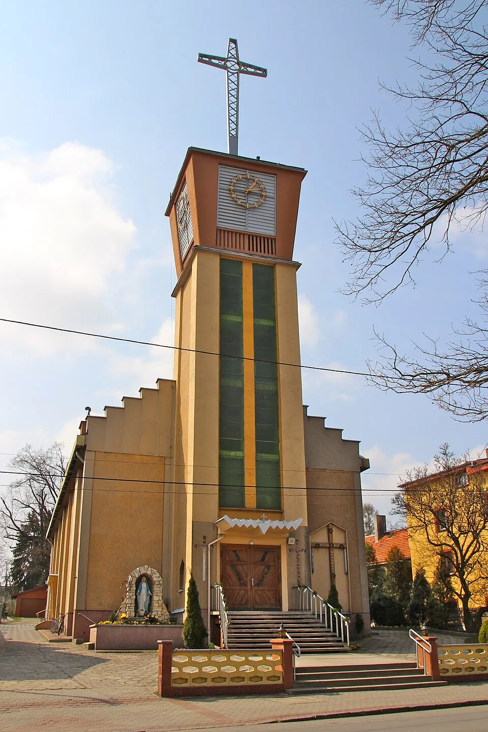 Kościół - Parafia św. Urbana