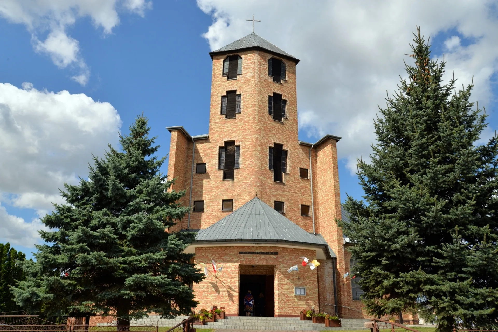 Parafia św. Wawrzyńca - zdjęcie 5