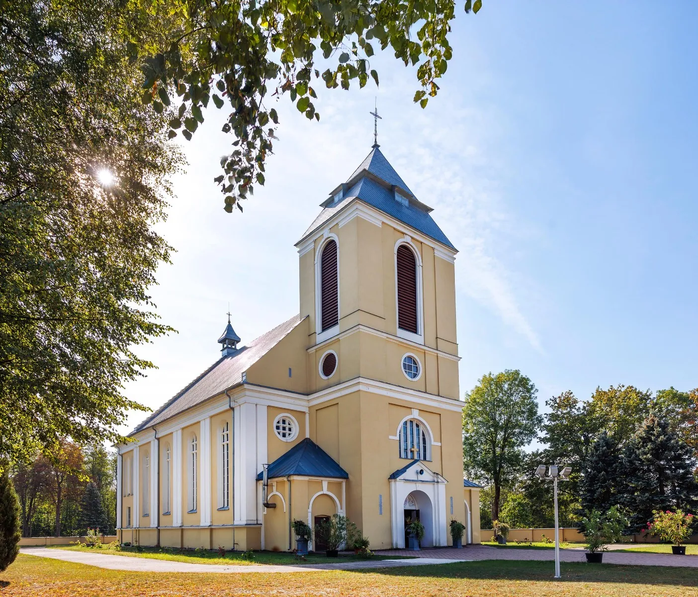Parafia św. Wincentego à Paulo - zdjęcie 2