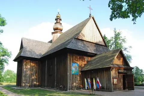Kościół: Parafia św. Wojciecha, Dobroń