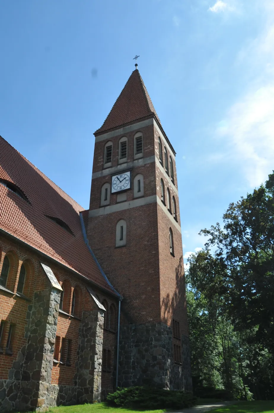 Parafia MB Nieustającej Pomocy - zdjęcie 4