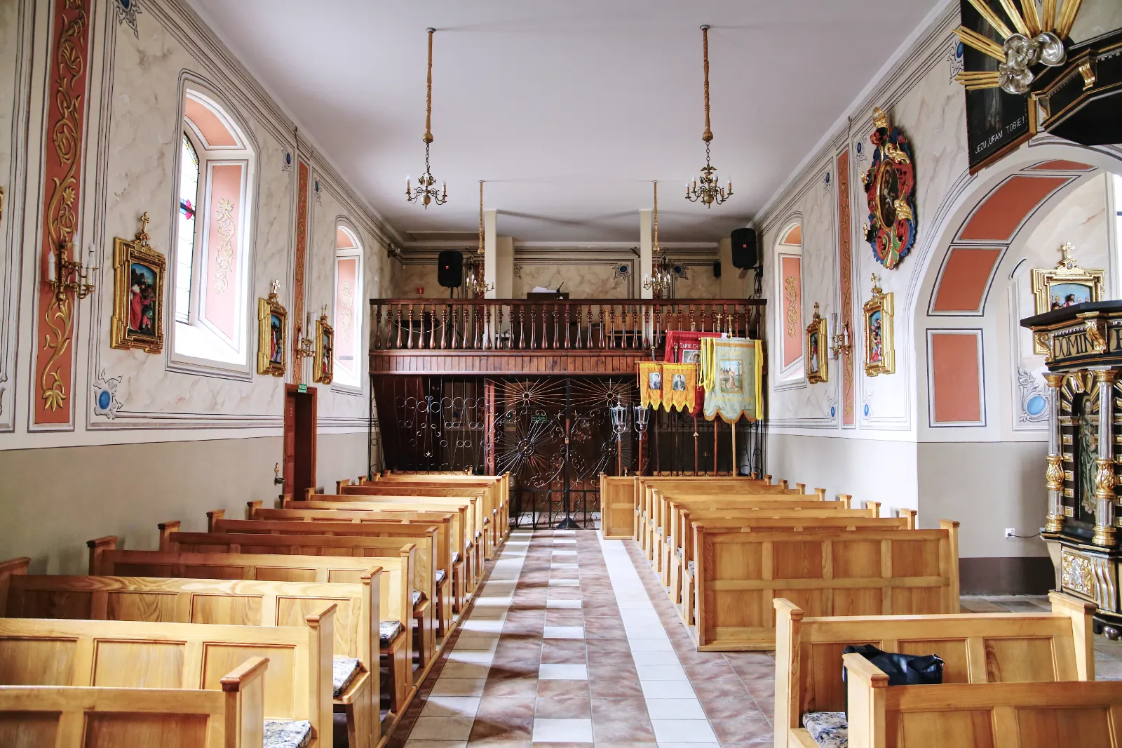 Parafia Imienia NMP - zdjęcie 3