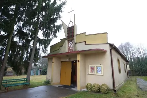 Kościół: Parafia Jana Pawła II, Zgierz