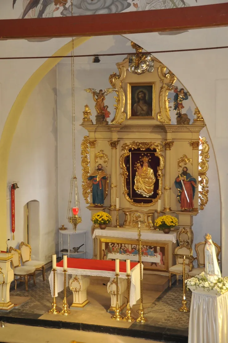 Parafia Maryi Wspomożenia Wiernych - zdjęcie 4